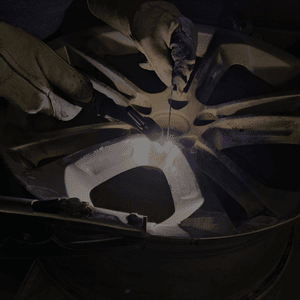 Ratlankių tiesinimas Ratlakių tiesinimas ir remontas Šakiuose – Avaris